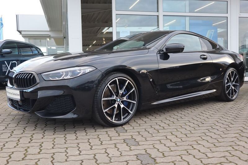 Saphirschwarz Gebraucht 2020 BMW 840 M Sport Coupé | 59.890 € (Fairer Preis) - Bild 1/4