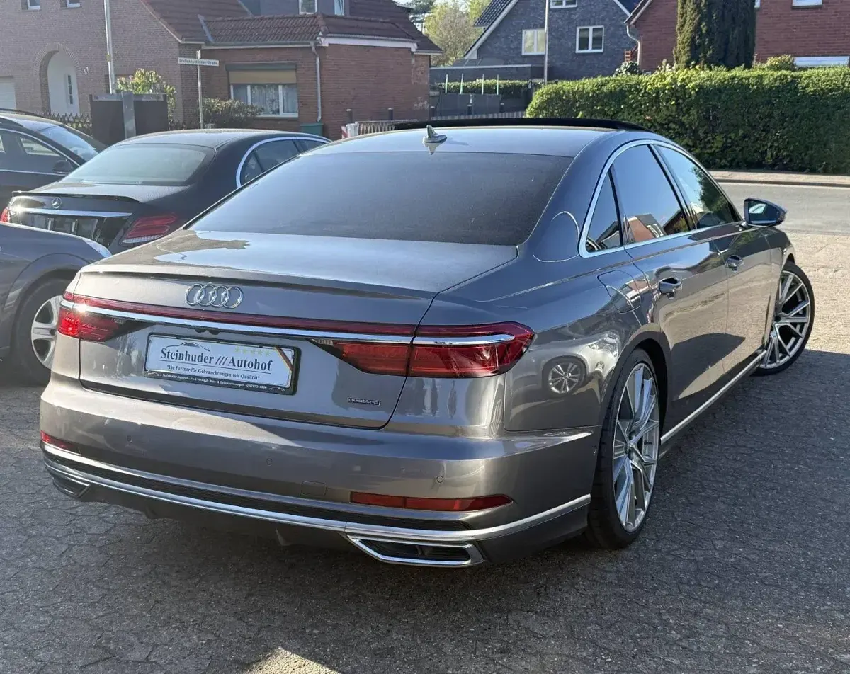 Gebraucht Audi A8 Comfort 286 PS (210 kW) 2019 Grau Limousine