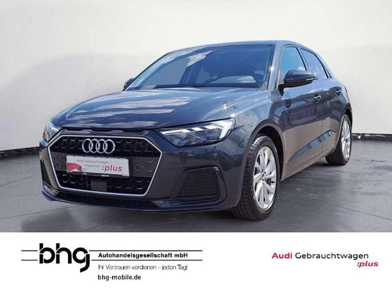 Manhattangrau metallic Gebraucht 2021 Audi A1 Advanced Kleinwagen | 16.920 € (Fairer Preis) - Bild 1/4