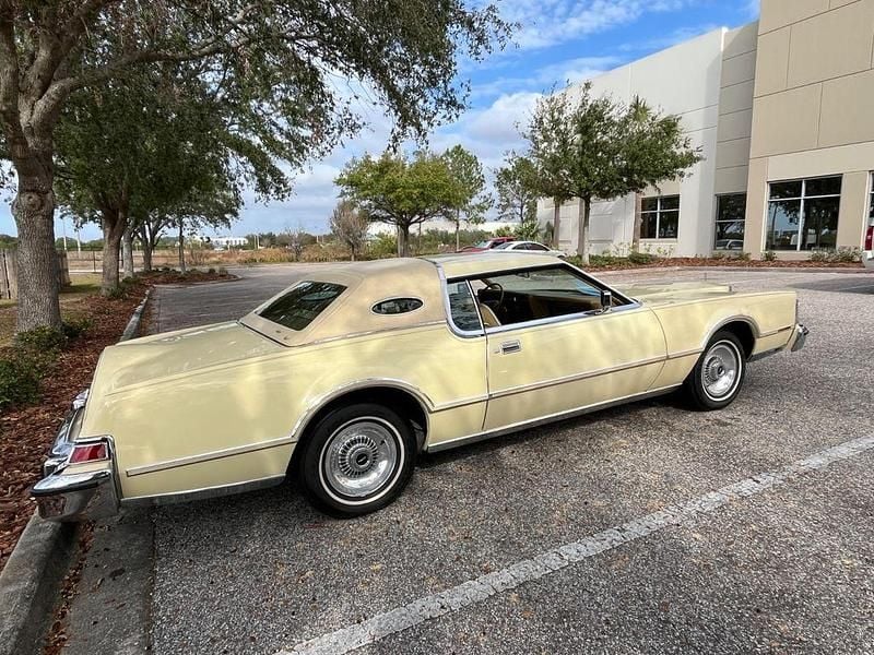 Gebraucht Lincoln Continental 224 PS (164 kW) 1976 Beige Coupé