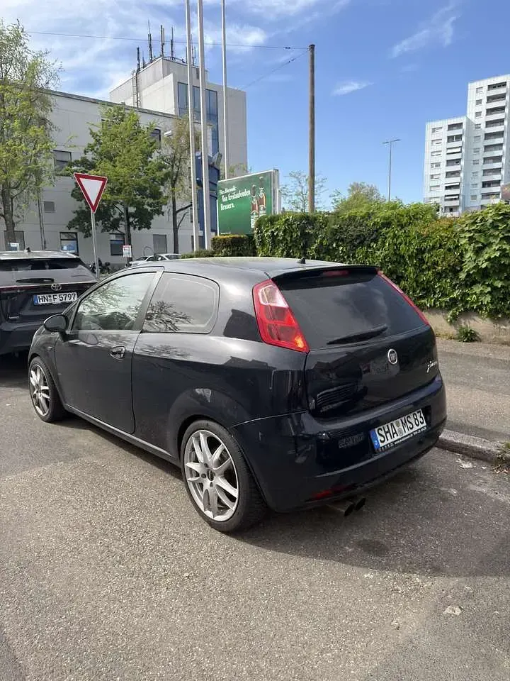Gebraucht Fiat Grande Punto Dynamic 77 PS (56 kW) 2009 Kleinwagen