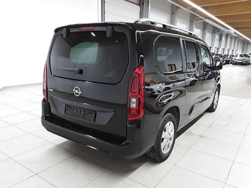 Gebraucht Opel Combo Life Ultimate 131 PS (96 kW) 2022 Diamant schwarz Van / Kleinbus