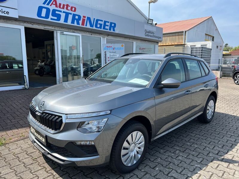 Grau Neu 2025 Skoda Kamiq Essence SUV | 21.990 € (Guter Preis) - Bild 1/4