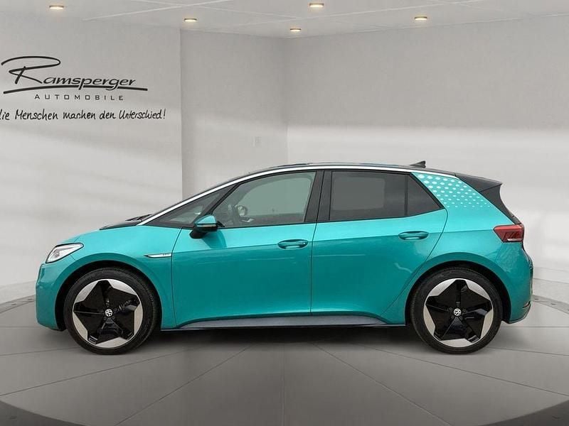 Gebraucht VW ID.3 Pro Performance 150 kW (204 PS) 2022 Grün (makenatürkis metallic / schwarz) Kleinwagen