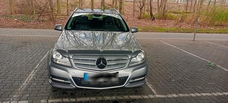 Gebraucht Mercedes C220 170 PS (125 kW) 2011 Silber Kombi