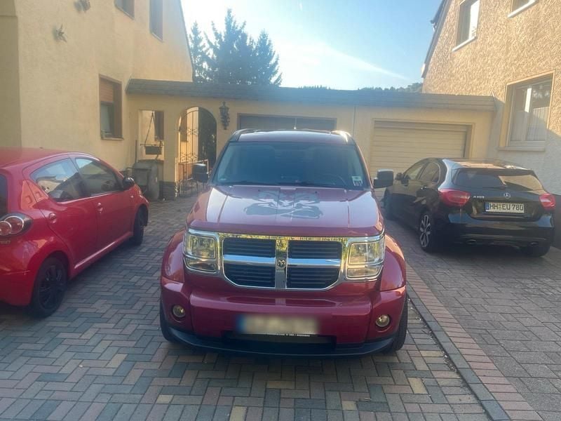 Gebraucht Dodge Nitro 170 PS (125 kW) 2007 Rot SUV
