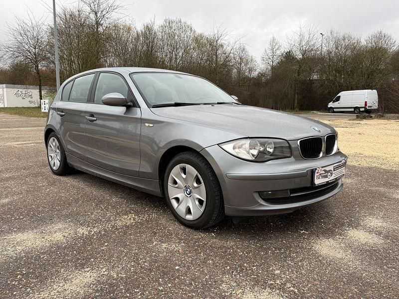 Gebraucht BMW 116 Advantage 122 PS (89 kW) 2009 Grau Kleinwagen