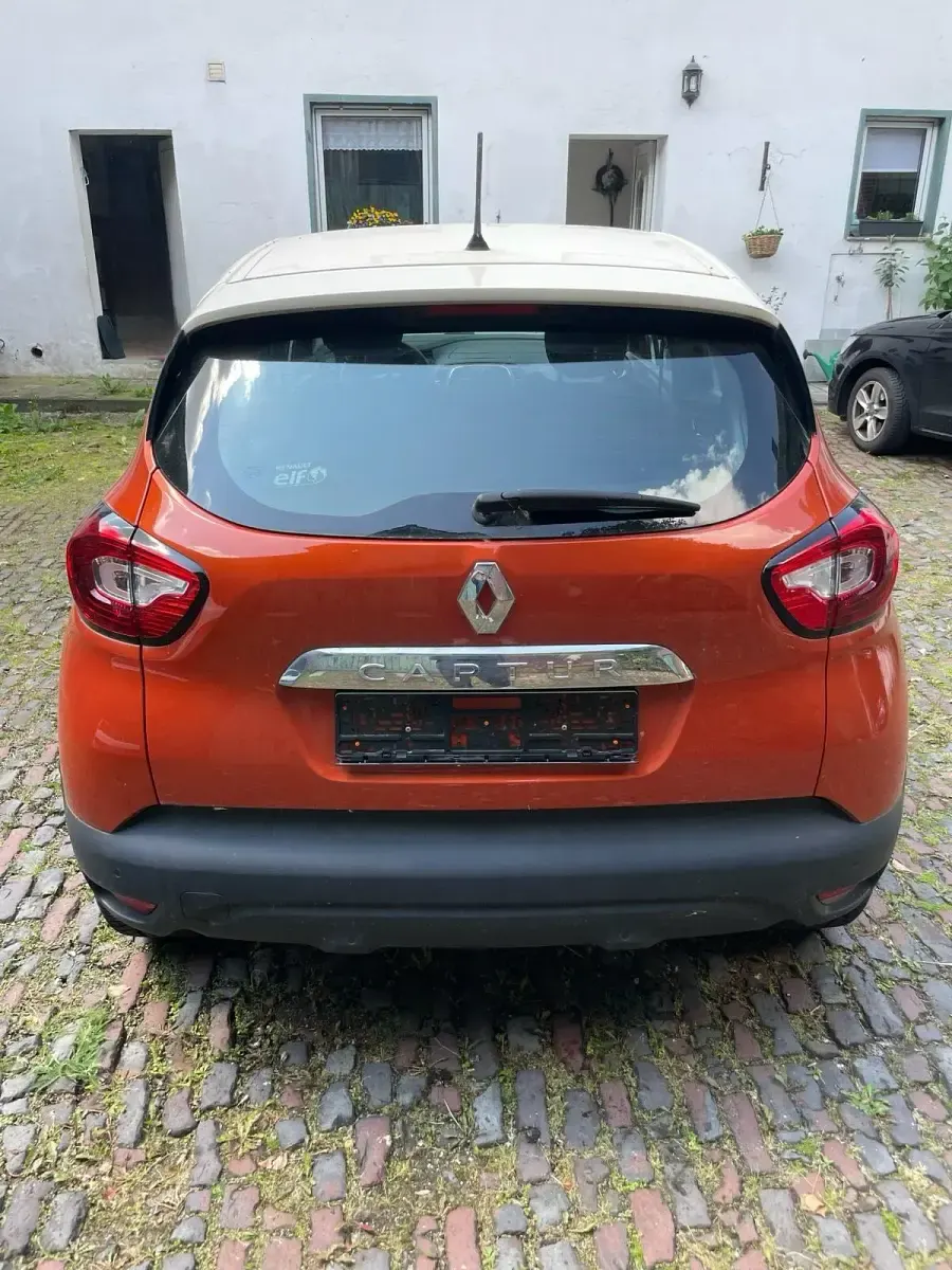 Gebraucht Renault Captur 90 PS (66 kW) 2017 Orange SUV