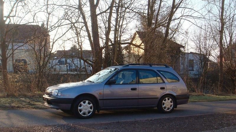 Gebraucht Toyota Corolla 86 PS (63 kW) 1998 Grau Kombi