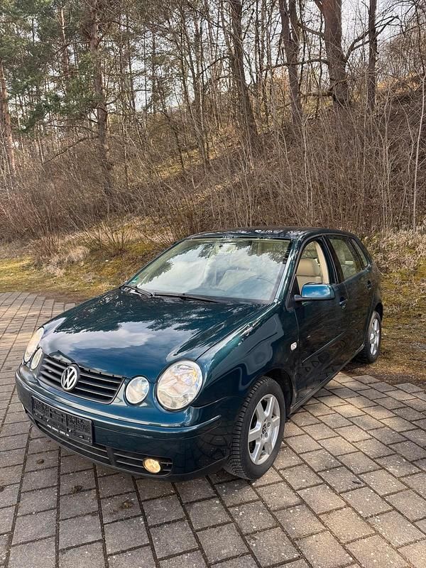 Gebraucht VW Polo 75 PS (55 kW) 2003 Grün Kleinwagen
