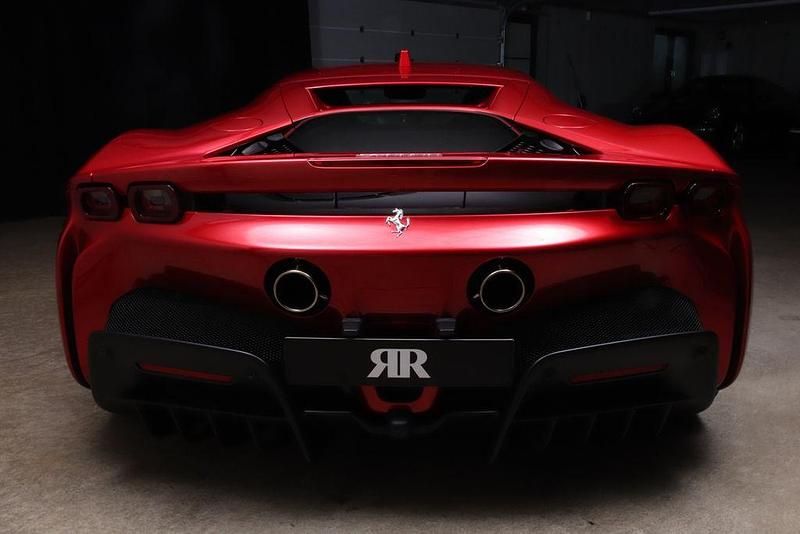 Gebraucht Ferrari SF90 999 PS (734 kW) 2021 Rot