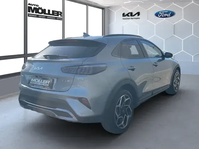 Neu Kia XCeed GT-Line 140 PS (102 kW) 2026 Silber SUV