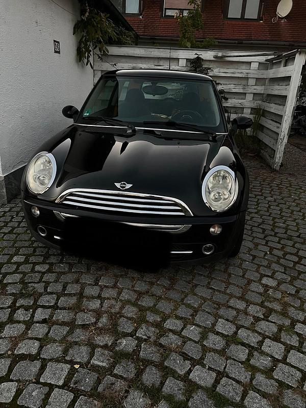 Schwarz Gebraucht 2005 Mini Cooper Kleinwagen | 1.350 € (Superpreis) - Bild 1/4