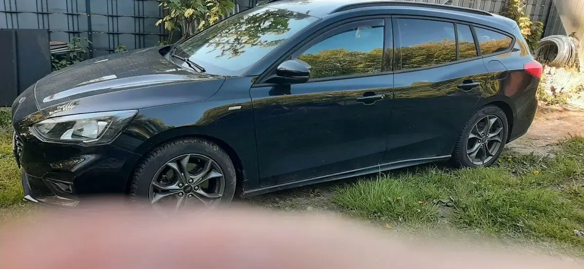 Używany Ford Focus ST-Line 120 KM (88 kW) 2019 Czarny Kombi