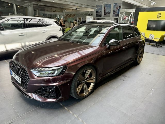 Myth black metallic Gebraucht 2020 Audi RS4 Sport Kombi | 54.990 € (Fairer Preis) - Bild 1/4