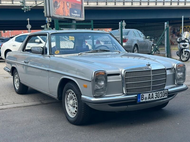 Silber Gebraucht 1975 Mercedes 280 Classic Coupé | 12.490 € - Bild 1/4