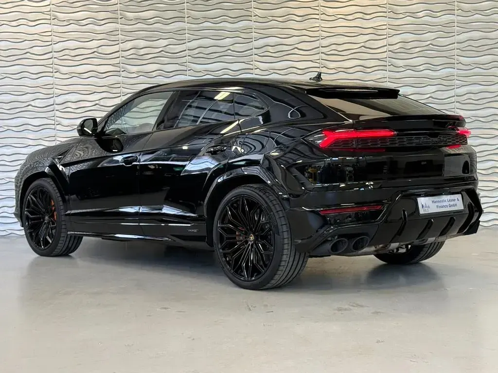 Neu Lamborghini Urus 799 PS (587 kW) 2026 Schwarz SUV