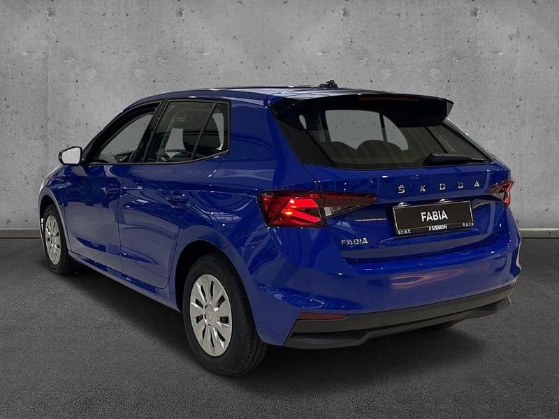 Gebraucht Skoda Fabia Ambition 95 PS (69 kW) 2025 Blau Kleinwagen