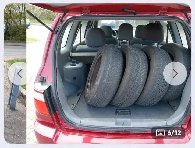 Brugt Kia Carens 126 HK (92 kW) 2003 Rød MPV