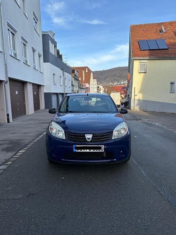 Gebraucht Dacia Sandero 75 PS (55 kW) 2009 Blau Kleinwagen