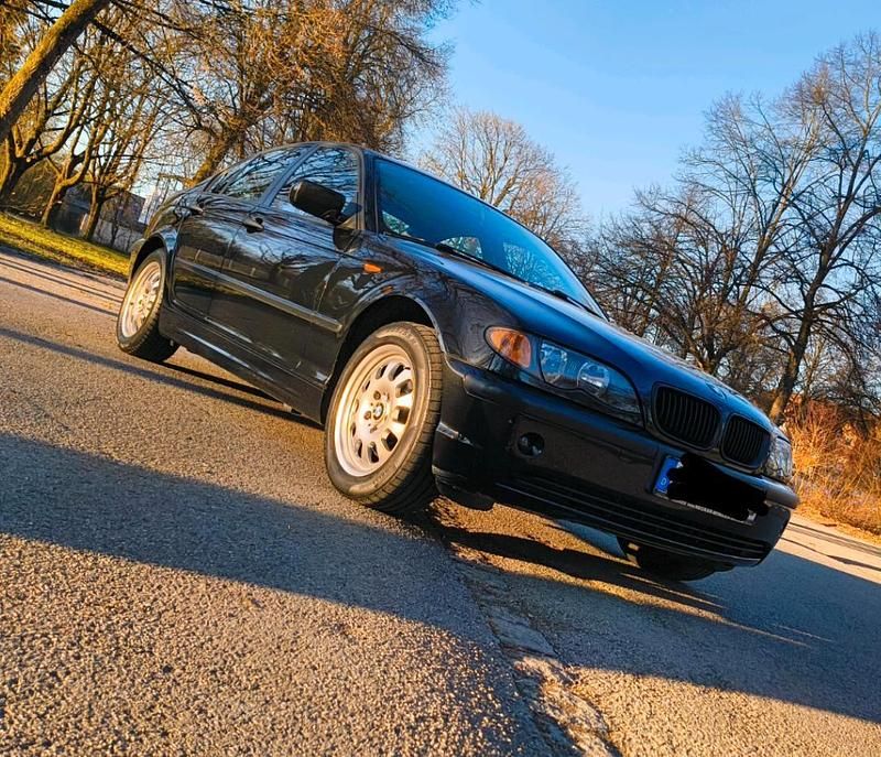 Gebraucht BMW 318 2004 Schwarz Limousine