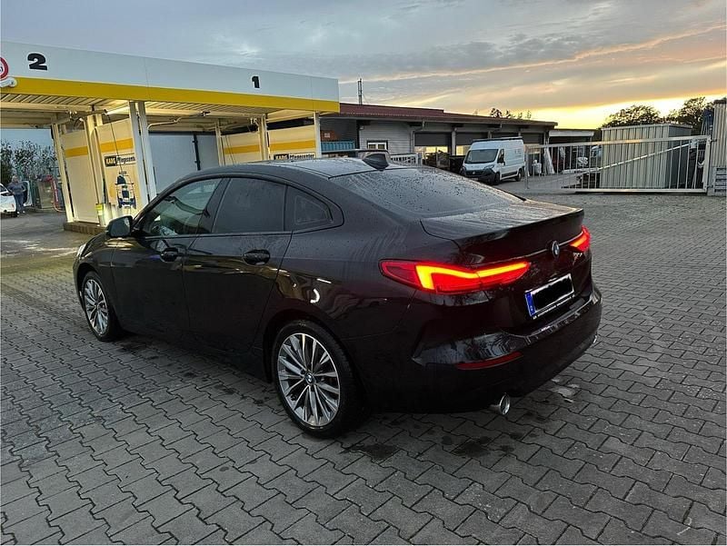 Schwarz Gebraucht 2021 BMW 220 Limousine | 28.000 € (Etwas zu teuer) - Bild 1/4