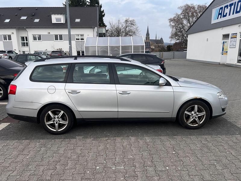 Gebraucht VW Passat 150 PS (110 kW) 2006 Silber Kombi