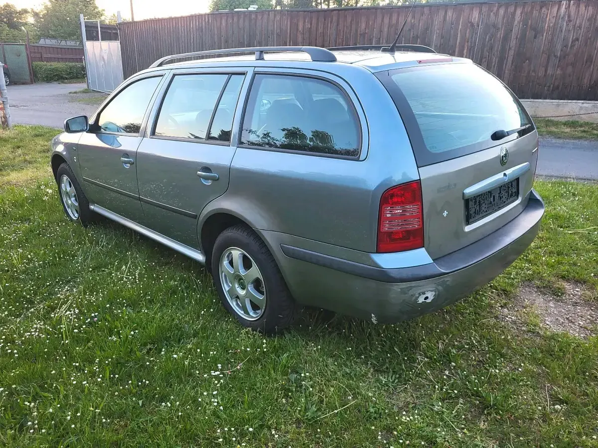 Gebraucht Skoda Octavia 115 PS (84 kW) 2004 Andere farben Kombi