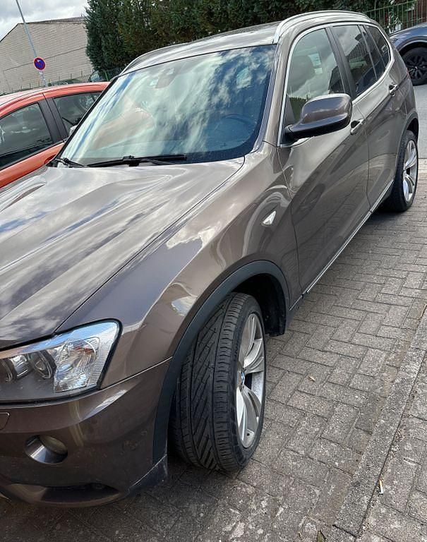 Grau Gebraucht 2013 BMW X3 SUV | 8.900 € (Superpreis) - Bild 1/4