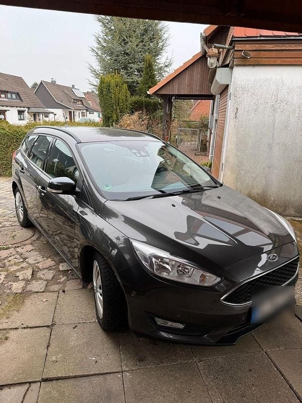 Gebraucht Ford Focus Business Edition 101 PS (74 kW) 2018 Silber Kombi