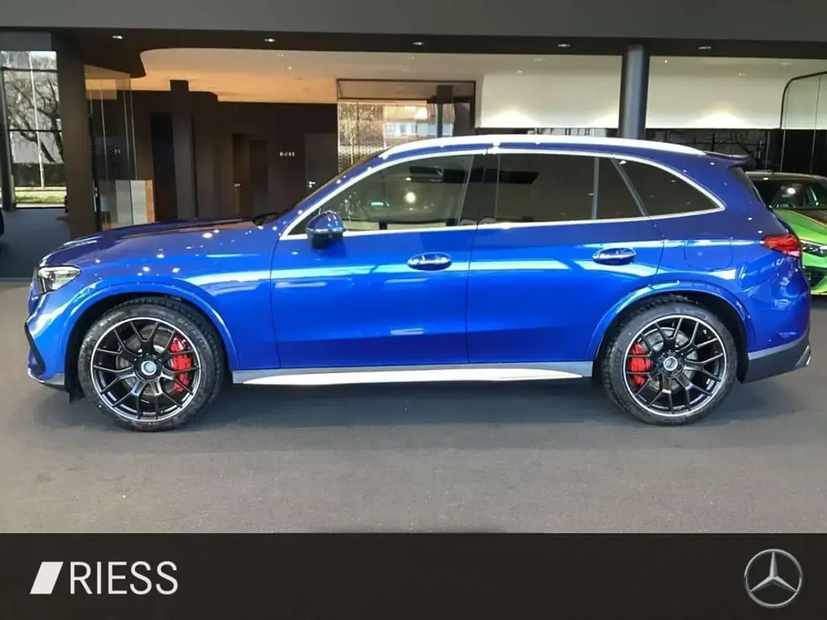 Gebraucht Mercedes GLC63 AMG AMG 680 PS (500 kW) 2024 Metalliclack spektralblau SUV