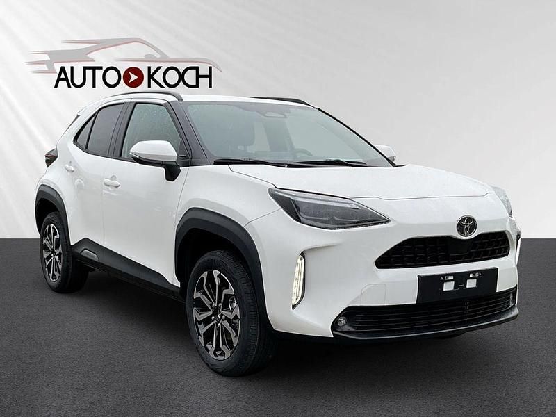 Weiß Neu 2025 Toyota Yaris Cross SUV | 27.840 € (Guter Preis) - Bild 1/4