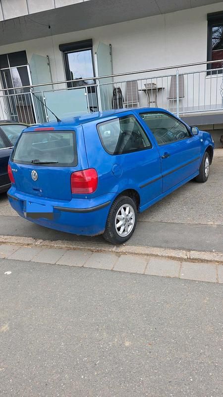 Gebraucht VW Polo 50 PS (36 kW) 2000 Blau Kleinwagen