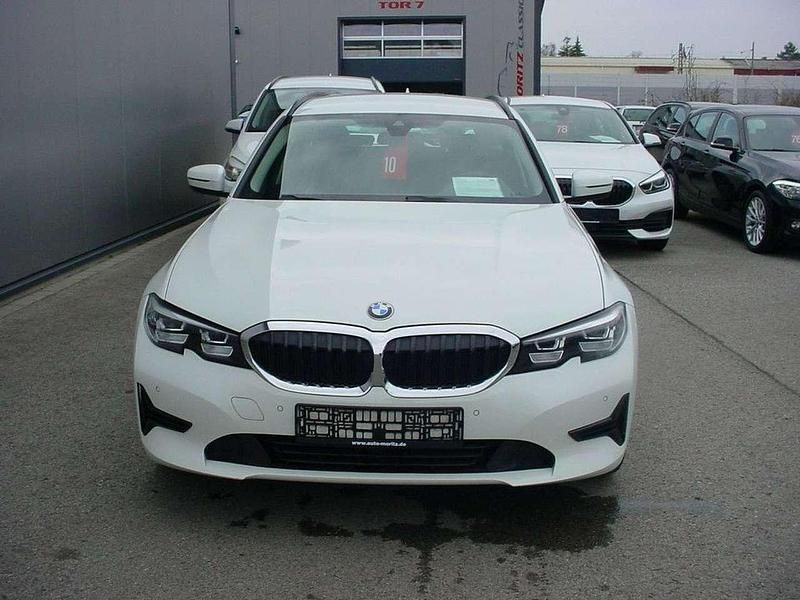 Gebraucht BMW 320 190 PS (139 kW) 2021 Weiß Kombi