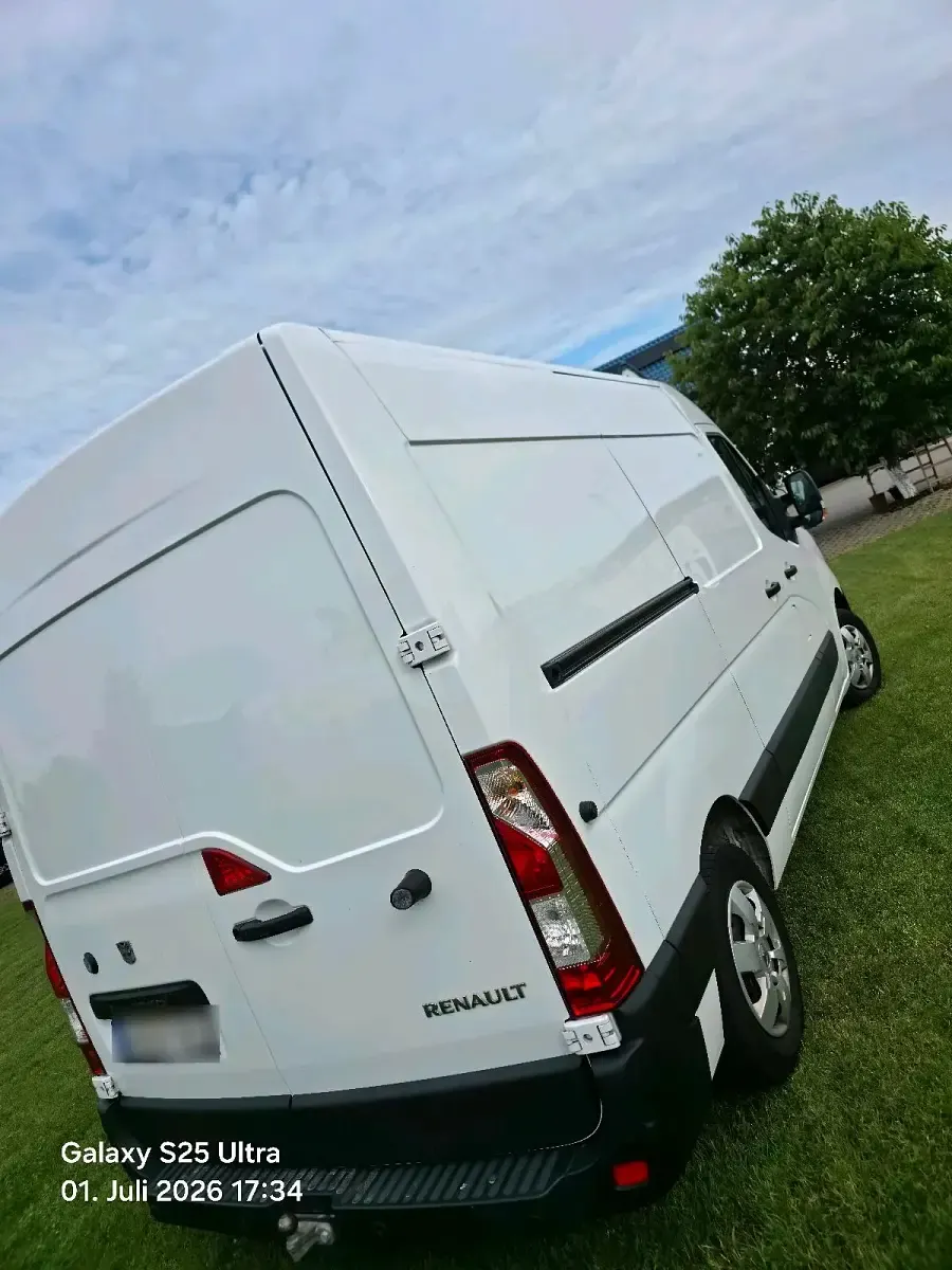 Gebraucht Renault Master 180 PS (132 kW) 2023 Weiß Van / Kleinbus
