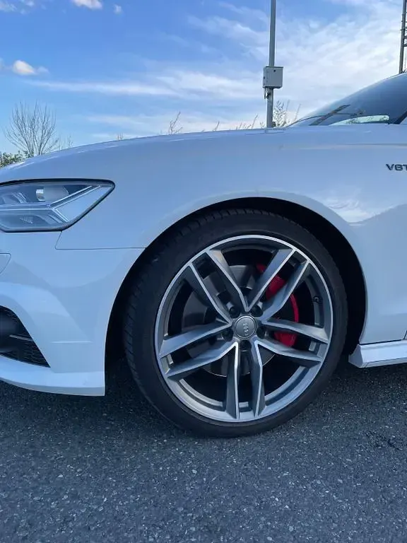 Używany Audi A6 Ambiente 326 KM (239 kW) 2018 Biały Kombi