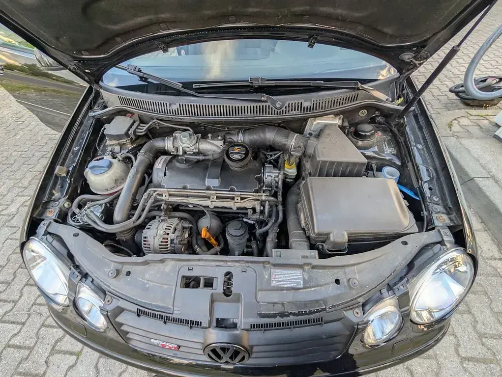 Gebraucht VW Polo 101 PS (74 kW) 2003 Schwarz Kleinwagen