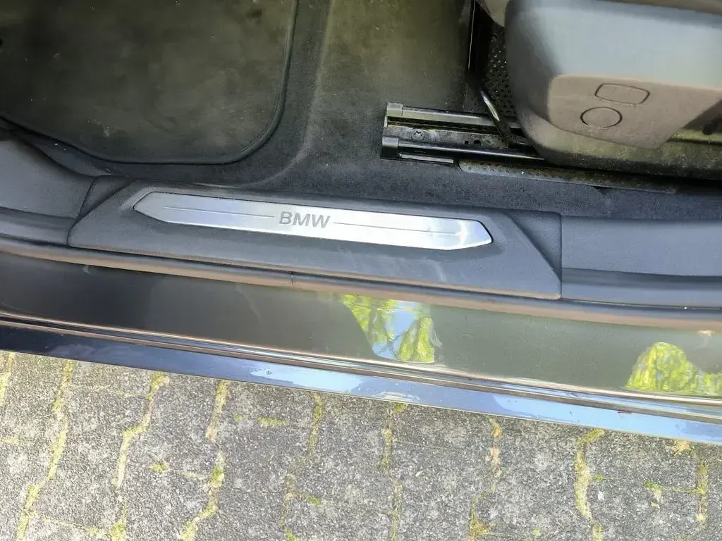 Gebraucht BMW 118 Advantage 140 PS (102 kW) 2020 Grau Kleinwagen