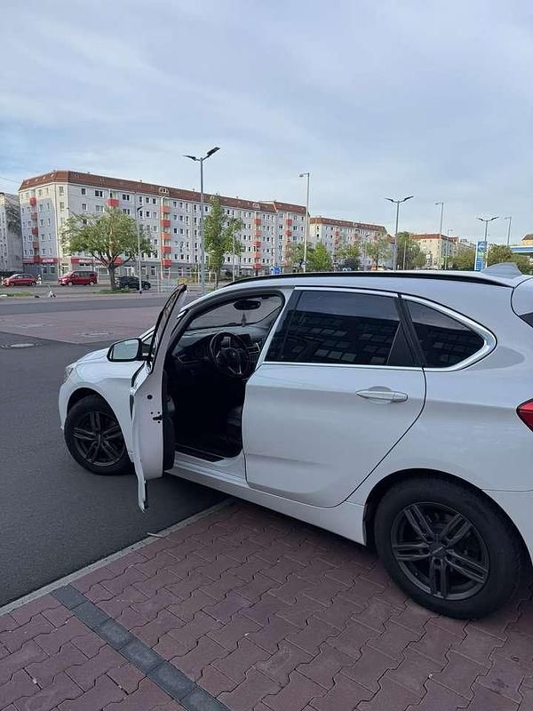 Gebraucht BMW 218 136 PS (100 kW) 2017 Kombi