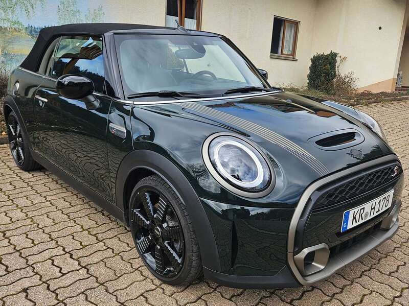 Grün Gebraucht 2023 Mini Cooper S Cabriolet Resolute Edition Cabrio | 29.800 € (Guter Preis) - Bild 1/4