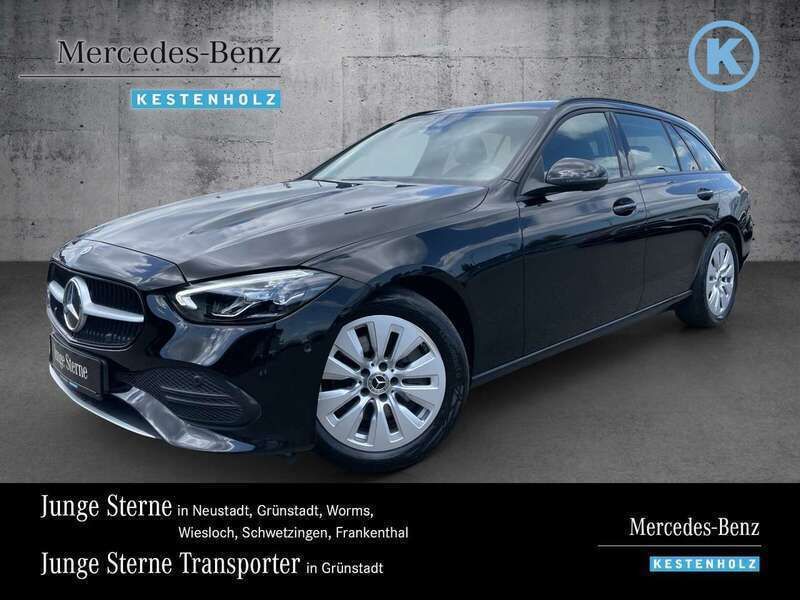 Unilack schwarz Gebraucht 2023 Mercedes C200 Kombi | 29.490 € (Fairer Preis) - Bild 1/4