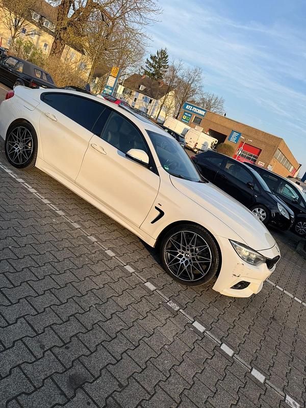 Gebraucht BMW 420 2014 Weiß Limousine