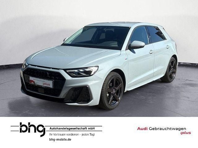 Pfeilgrau perleffekt Gebraucht 2024 Audi A1 Sportback S-Line Kleinwagen | 25.220 € (Fairer Preis) - Bild 1/4