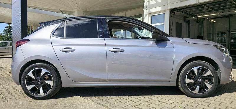 Gebraucht Opel Corsa-e Elegance 100 kW (136 PS) 2021 Silber Kleinwagen