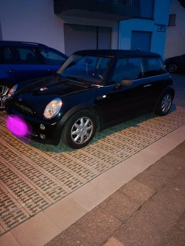 Gebraucht Mini ONE 90 PS (66 kW) 2005 Schwarz Kleinwagen