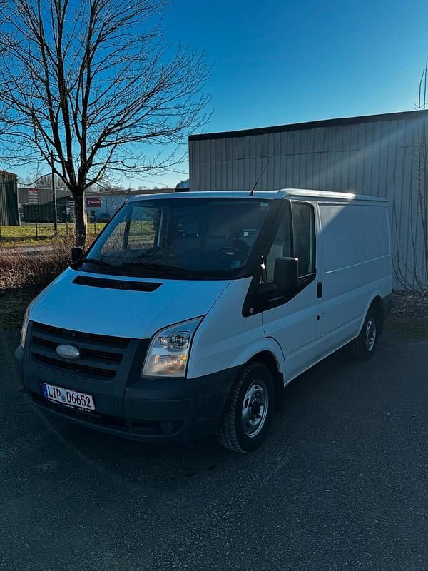 Gebraucht Ford Transit 85 PS (62 kW) 2010 Weiß Van / Kleinbus