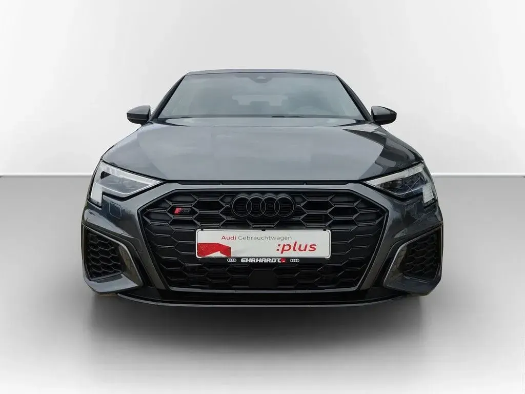 Gebraucht Audi S3 Sport 310 PS (228 kW) 2024 Grau Limousine