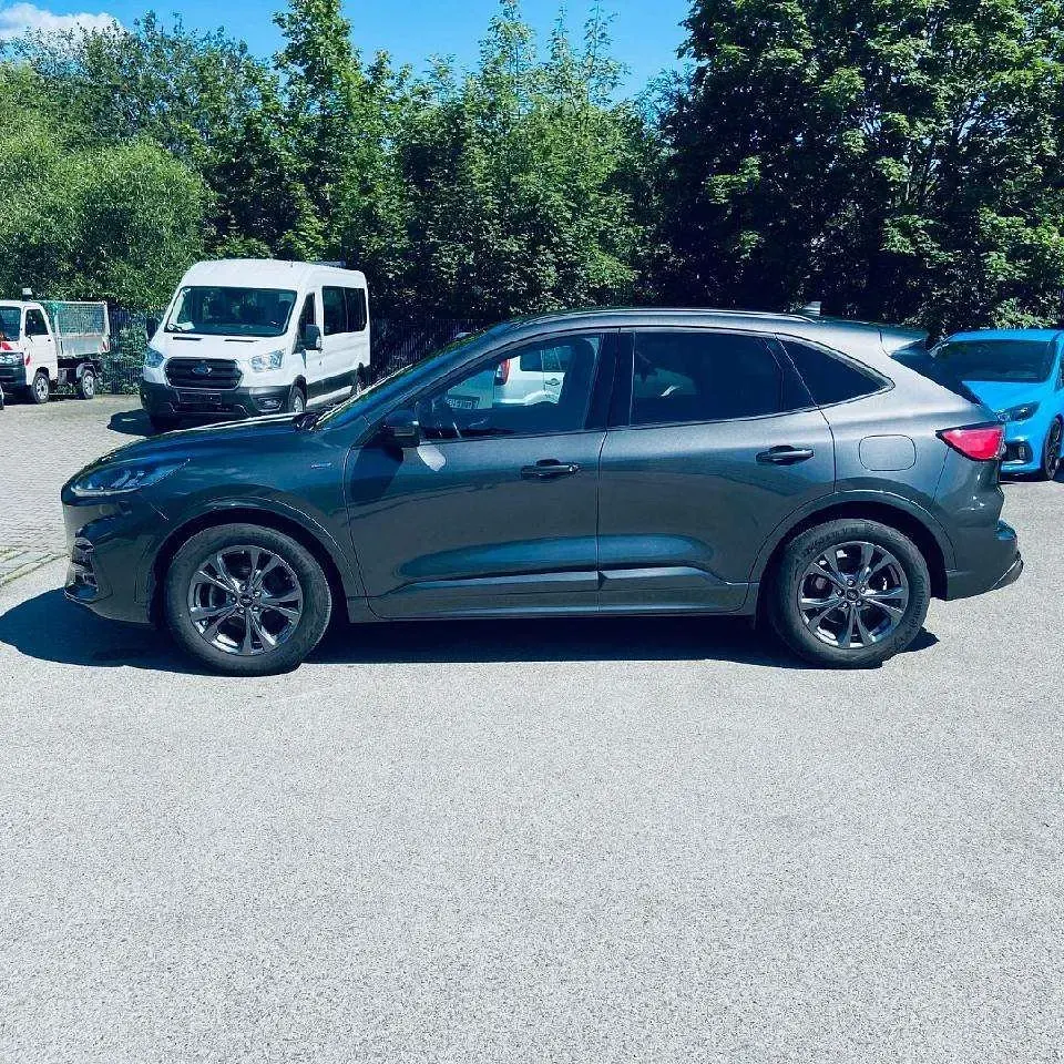 Gebraucht Ford Kuga ST-Line 150 PS (110 kW) 2022 Magneticgrau (metallic) SUV