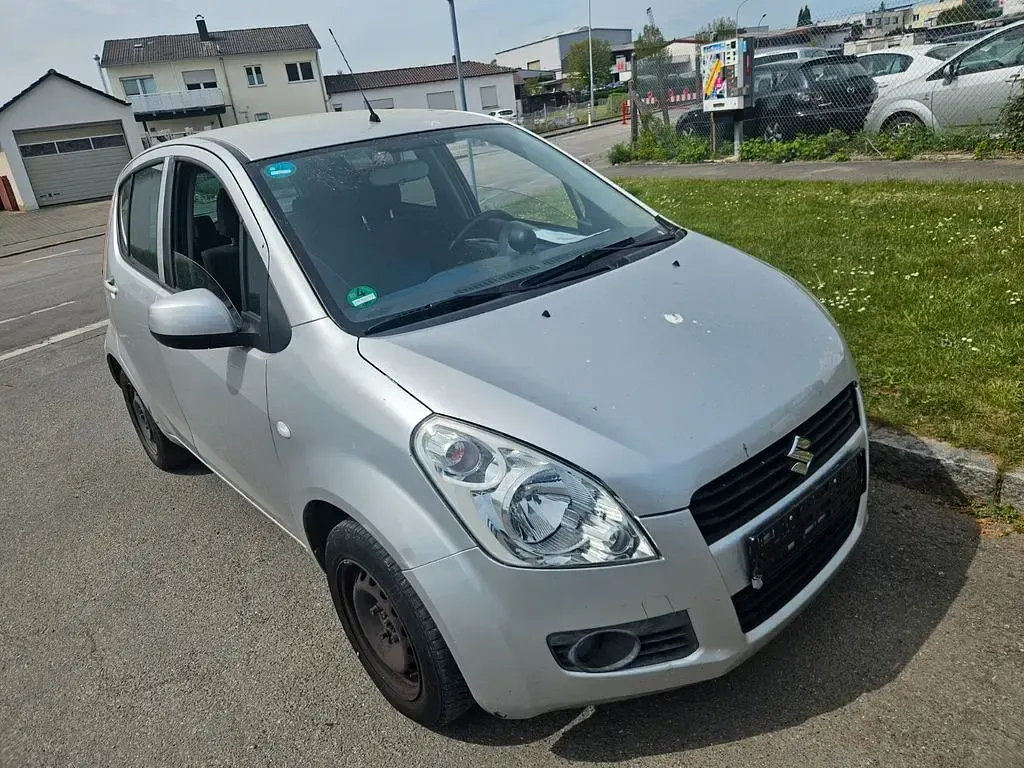 Gebraucht Suzuki Splash 86 PS (63 kW) 2009 Grau Kleinwagen