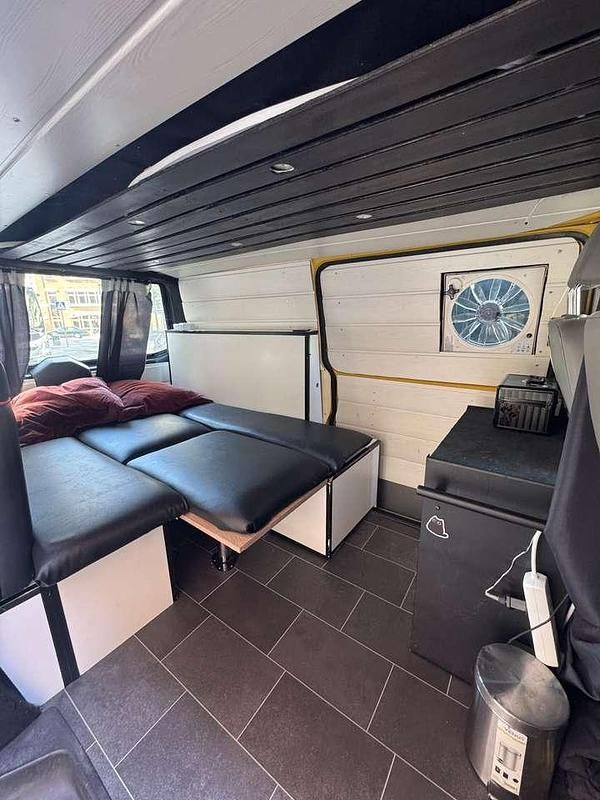 Gebraucht VW Transporter 84 PS (61 kW) 2012 Van